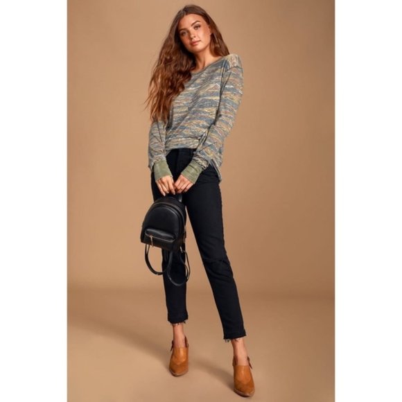 New WE THE FREE Arielle Tiger Combo Camo Cotton Blend Oversized Top Green Gray S - Picture 7 of 16